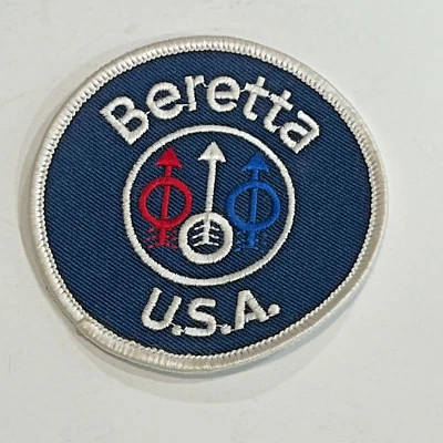 Beretta EE. UU. Armas de Fuego Logo Parche Bordado Hierro Coser Vintage Retro Chaqueta Sombrero Foto 1 de 2