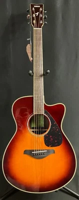 Yamaha FSX830CBS Concert Cutaway Acoustic-Electric Guitar Brown Sunburst - Image 1 of 4