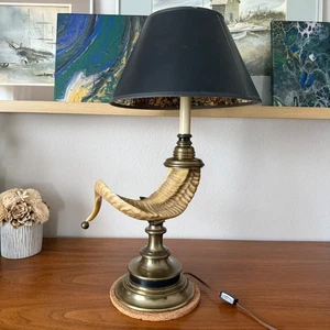 Chapman Vintage Horn Tischlampe 1975 mit schwarzem Schirm & Messingakzenten - Bild 1 von 11