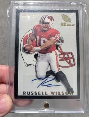 🏈2012 Fleer Retro Ultra #RS-23 Russell Wilson Rookie Sensations Auto Rookie! - Image 1 of 2