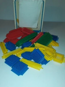 Vintage 1978 playskool Brisle Blocks with original box - Picture 1 of 12