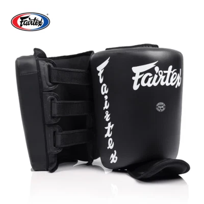 Fairtex Almohadillas de Protección contra Patadas de Pantorrilla SP10 Muay Thai MMA Par de Protectores de Piernas Negro Foto 1 de 4