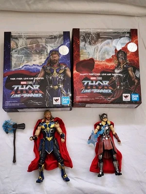 Juego de 2 figuras THOR Love & Thunder BANDAI Foto 1 de 4