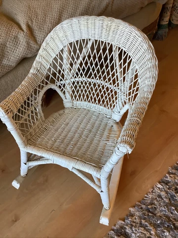Vintage White wicker Child rocking chair cute 21” Tall Cover