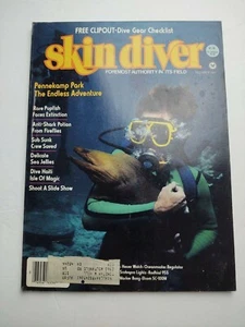 Vintage SKIN DIVER MAGAZINE, December 1982 Single Issue Magazine.  - Foto 1 di 2