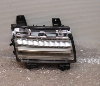 TYC FIT 2018-2023 Jeep Wrangler Right RH LED Turn Signal Lamp Light - Image 1 of 4