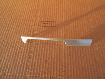 07 VOLKSWAGEN EOS Front Left Dash Dashboard Trim Strip 1K1858419 Beige OEM - Imagem 1 de 4