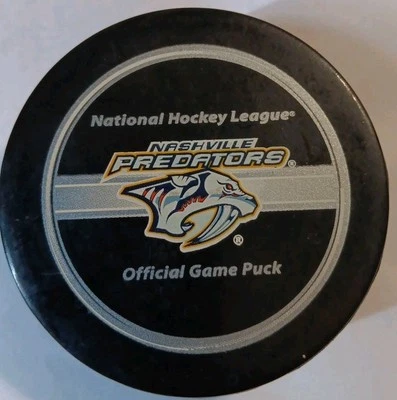 Nashville Predators Official NHL Game Puck Inglasco Canada - Image 1 of 4