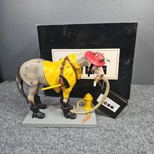 Die Spur der bemalten Ponys Nr. 1453 Feuerwehrmann Pony mit Box 1. Auflage TOP - Bild 1 von 10