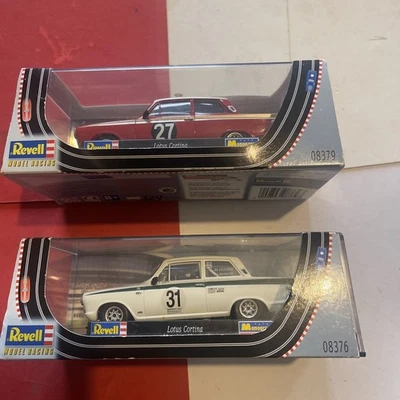 Revell Slot Car Scala 1/32 LOTUS CORTINA MK1 Massimo Vezzosi & Alan-Mann-Racing  - Immagine 1 di 4