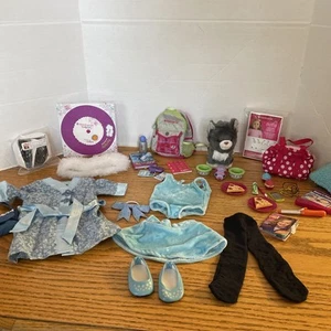 American Girl Courtney Set! - Outfits & Accessoires! Schulpaket, Ohrringe Reise - Bild 1 von 24