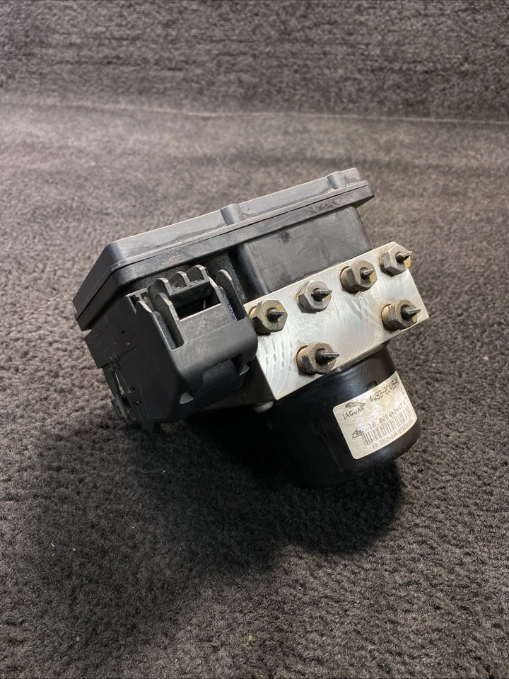 Conjunto de módulo de bomba de freno antibloqueo ABS 2004-2005 Jaguar XJ8 124 k 4W93-2C219-BC Foto 1 de 4