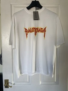 Balenciaga Logo Distressed T Shirt M/L Fast Shipping ✅🚚 - Imagen 1 de 14