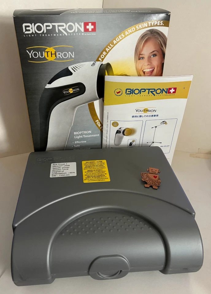 Bioptron YouTHron " 2022 " LIGHT THERAPY 100-240V " Very Good " ! Japan Import - Image 1 of 4