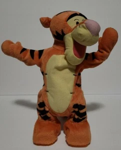 Get Up 'n Bounce Tigger Sings Fisher Price 2002 Disney Mattel Collectible Item - Picture 1 of 6