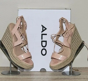 Nuevo en Caja ALDO Mujer OXANDRA Plataforma Cuña Sandalia Talla 8.5 - Imagen 1 de 1
