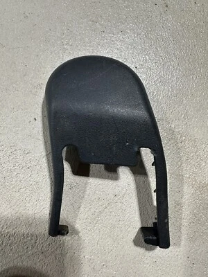 Lexus IS300 2001-2005 OEM asiento delantero perno cubierta montaje izquierdo negro LH Foto 1 de 4