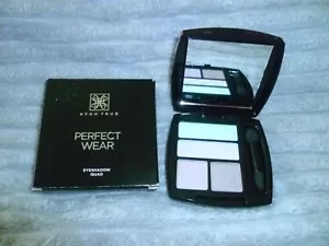 NEW AVON EYE SHADOW QUAD - MODERN GLOW - AVON TRUE PERFECT WEAR - Picture 1 of 4