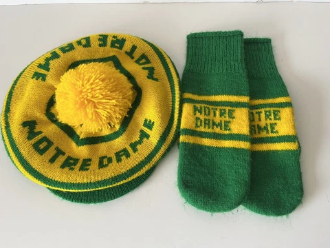 Vintage Notre Dame Fighting Irish Tam Flat Brim Stocking Cap W/Matching Gloves Cover