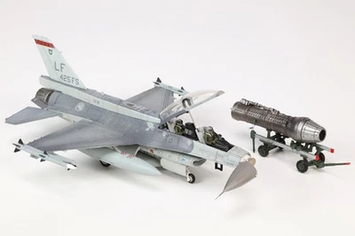Calibre Wings 1/72 F-16D Fighting Falcon #96-5035 RSAF 425th FS - Image 1 of 2