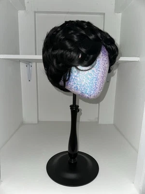 Peluca Pixie rizada negra corta sin pegamento Foto 1 de 4