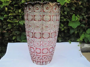 Jarrón vintage Bohemia Queen encaje oro rubí 24% cristal plomo 12" nuevo en caja - Imagen 1 de 4