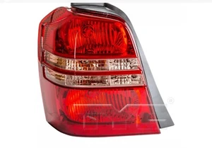 For 2001-2003 Toyota Highlander Driver Side Taillight LH - Picture 1 of 9