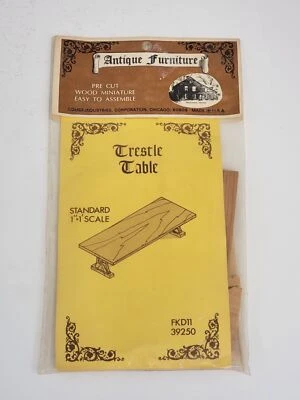 Mesa de comedor estilo antiguo caballete casa de muñecas madera precortada miniatura Foto 1 de 4
