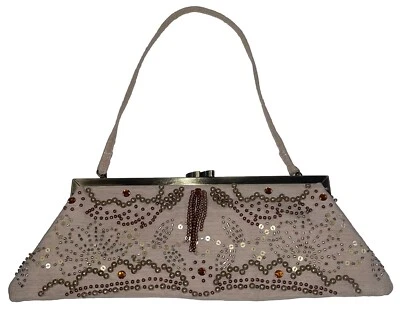 Nuevo sin etiquetas Bolso sin asas Per Una Bolso sin asas Beige con cuentas Floral Bolsa sin asas Foto 1 de 4