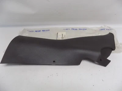 Nuevo OEM 2005-2007 Ford Focus cubierta de panel de moldura para casa de ruedas 5S4Z-5431017-AAC NOS Foto 1 de 3