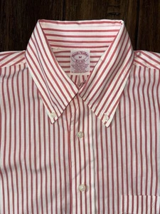 Vintage Brooks Brothers Bengal Stripe Red Broadcloth Medium Button USA Made - Picture 1 of 6