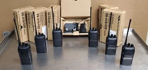 Set 6 Vertex Standard VX-417 Radio bidirezionale / analogica 450 MHz - 485 leggere bene - Foto 1 di 6