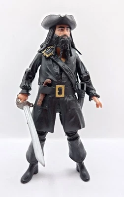 Figura de acción Piratas del Caribe en mareas misteriosas Barbanegra 3,75" Foto 1 de 2