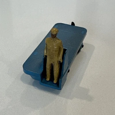 England Dinky Toys B.E.V. Electric Truck #14A With Driver - Image 1 of 4