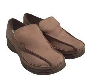 Bjorndal Leather Slip On Loafers Womens Size 6 Shoes Bjorndal Light Brown - Picture 1 of 8