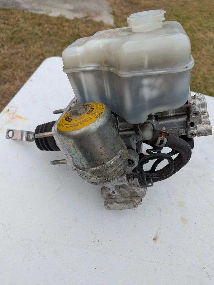 Módulo de bomba de freno antibloqueo ABS Hummer H3 2006-2010 cilindro maestro refuerzo OEM Foto 1 de 4