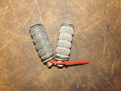 Clavijas traseras Suzuki GS550 GS 550 1978 Foto 1 de 2