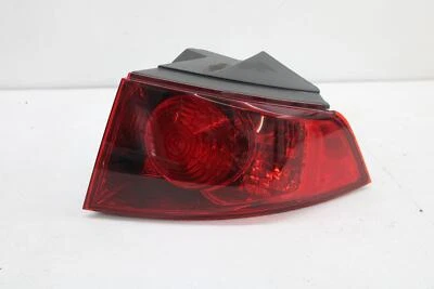 Conjunto de luz trasera derecha QTR PNL MTD LADO DEL PASAJERO 4 PUERTAS COMO SE VE ACURA RDX 2010 Foto 1 de 4