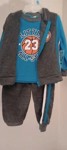 4 neue Jungen schließen einige Namen Marken 24 Monate/2t Z#1 - Bild 1 von 8