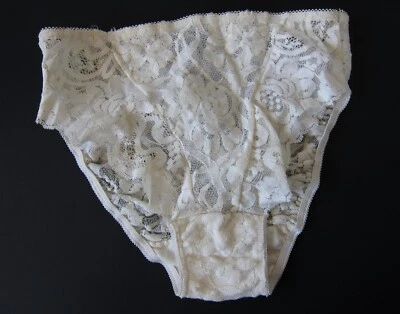 NUEVO Victoria's Secret De Colección Años 80-90 Etiqueta Dorada Corte Alto Calzoncillo Encaje Panty MEDIANO Foto 1 de 4