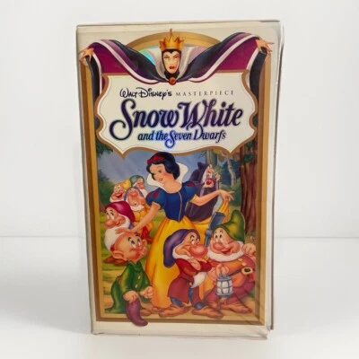 Snow White and the Seven Dwarfs VHS Walt Disney's Masterpiece #1524 Edition - Image 1 of 4