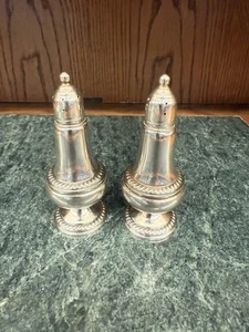 Waterford gewichtete Sterling Silber Salz und Pfefferstreuer Top Zustand - Bild 1 von 3