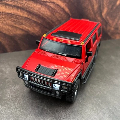 2003/2009 Hummer H2 Red - 1:32 Scale - With Light - Sound - Box - Image 1 of 4