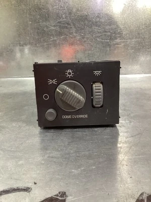 99-02 CHEVROLET SILVERADO HEADLIGHT LAMP DIMMER LIGHT SWITCH 15738843 OEM 6630 - Image 1 of 4