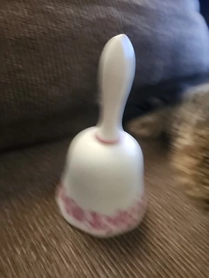 Vintage 1973 Avon Mikasa China Sino de Jantar Acabamento Rosa Branca Presente Representantes - Imagem 1 de 3