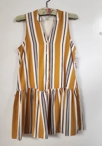 NWT Women's Button Front Ruffle Hem Dress - Picture 1 of 20