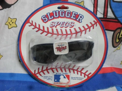 Vintage Minnesota Twins MLB Slugger Specs Sunglasses BRAND NEW SEALED Cover