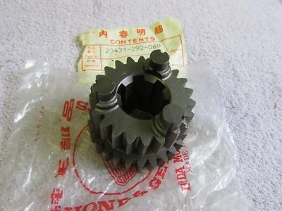 NOS HONDA CB450 CL450 450 SEGUNDO TERCER EJE PRINCIPAL ENGRANAJE 22T 26T 23431-292-060 Foto 1 de 3