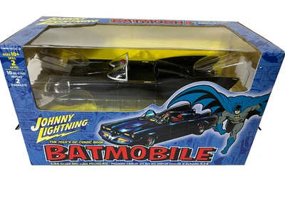 Johnny Lightning 1960's DC Comics Batmobile 1:24 Scale Die-cast Model Kit - Image 1 of 4