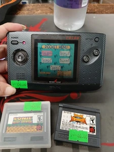Sistema portátil NeoGeo Pocket Color Launch Edition negro - Imagen 1 de 3